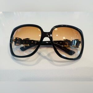 Gucci Dark Brown Sunglasses Belt Buckle Bow Frame Gg3006